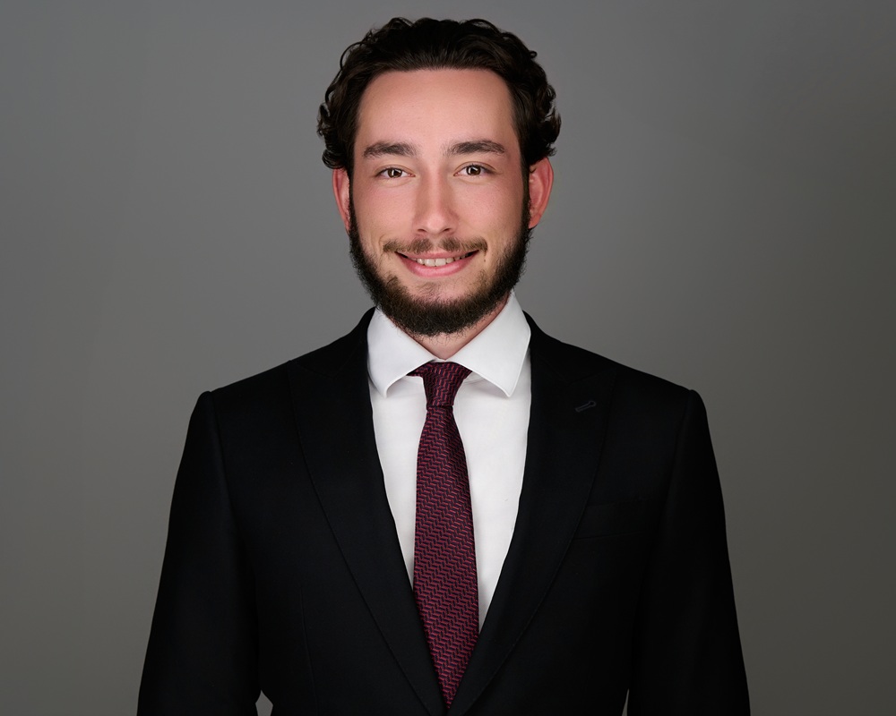 Sebastian Mandell